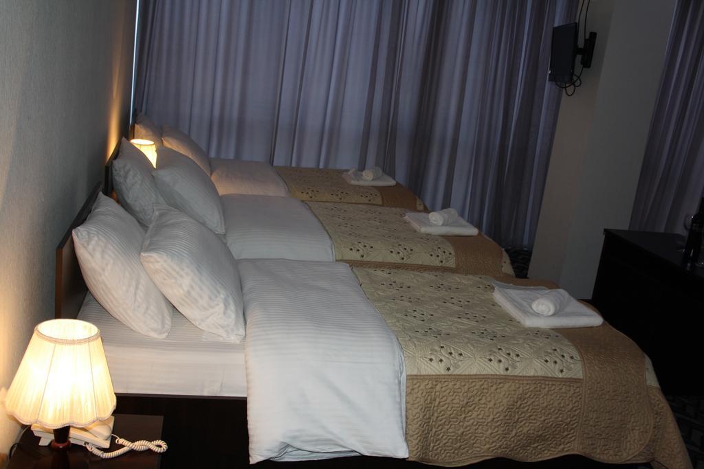 Hotel Royal Georgia Tbilisi Zimmer foto